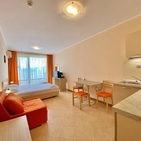 Royal Sun - Private - Bsr - 2 Apartment